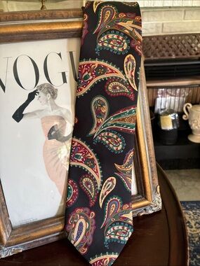 Classic Liberty of LondonBlack Paisley Silk Tie - Multicolor Pattern